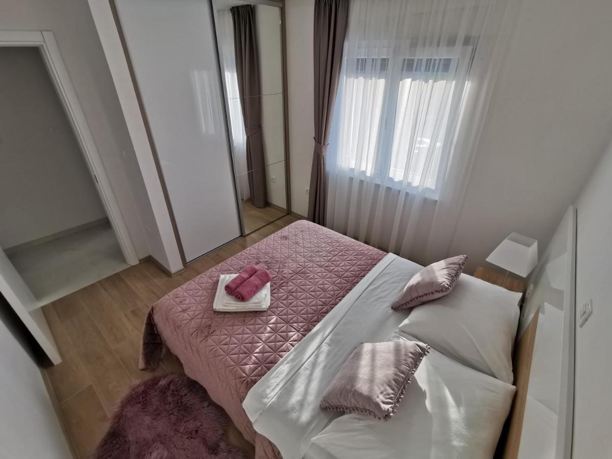 Apartments Ivana Sveti Filip i Jakov Kültér fotó